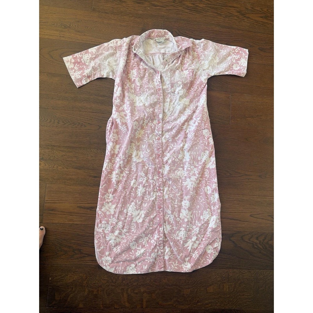 VTG Brownstone Studio Woman Dust Pink Flower Buttoned House Coat Robe Nightgown - Picture 2 of 6